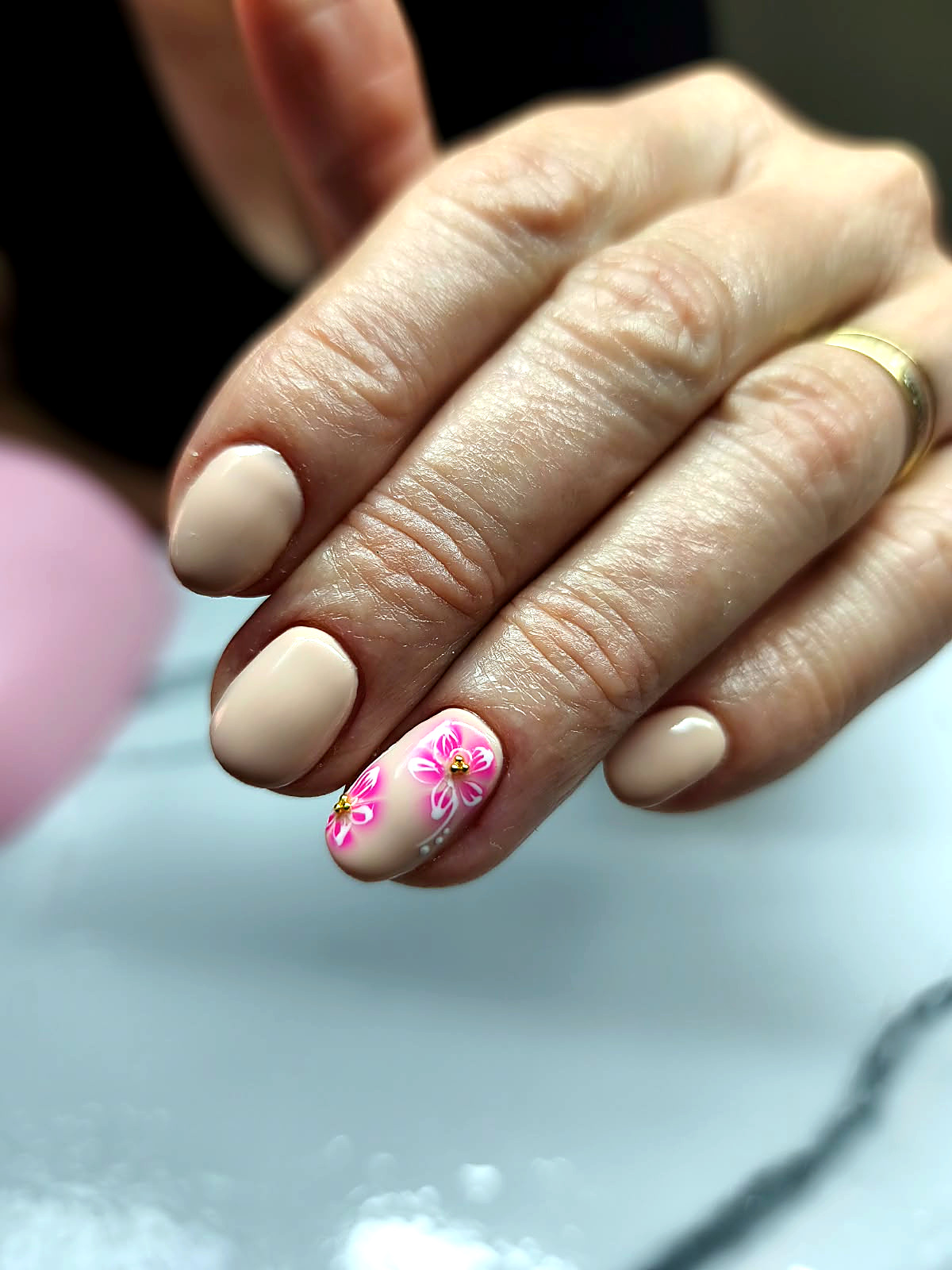 Nude com flores